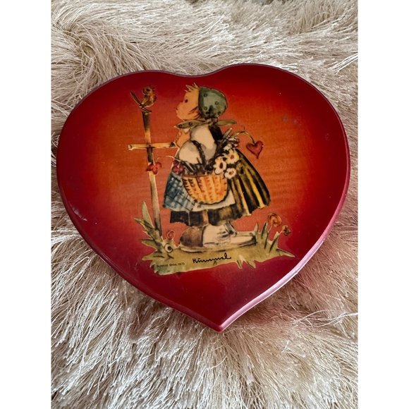1973 Schmid Brothers Hummel Girl Wood Music Trinket Box Plays “Love Story” ANRI - Picture 1 of 4